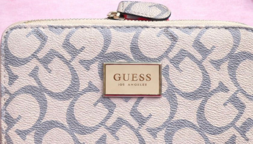 Cartera Guess✨